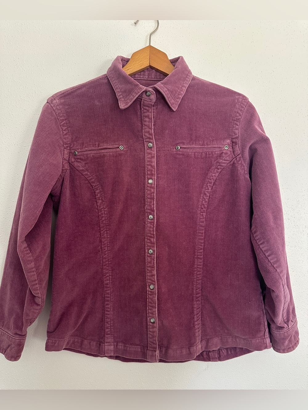CABELA’S Plum Purple Corduroy Snap Front Shirt Jacket Shacket Small